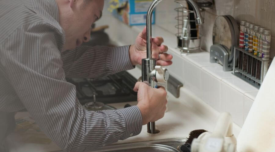 Professional same day plumber in Seatonville, IL